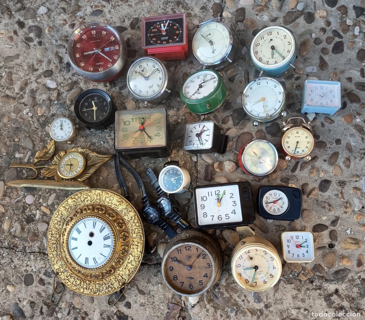 Despertadores antiguos: GRAN LOTE RELOJES DESPERTADORES (Y OTROS) PARA PIEZAS, REPARAR, COLECCI&Oacute;N, ETC.