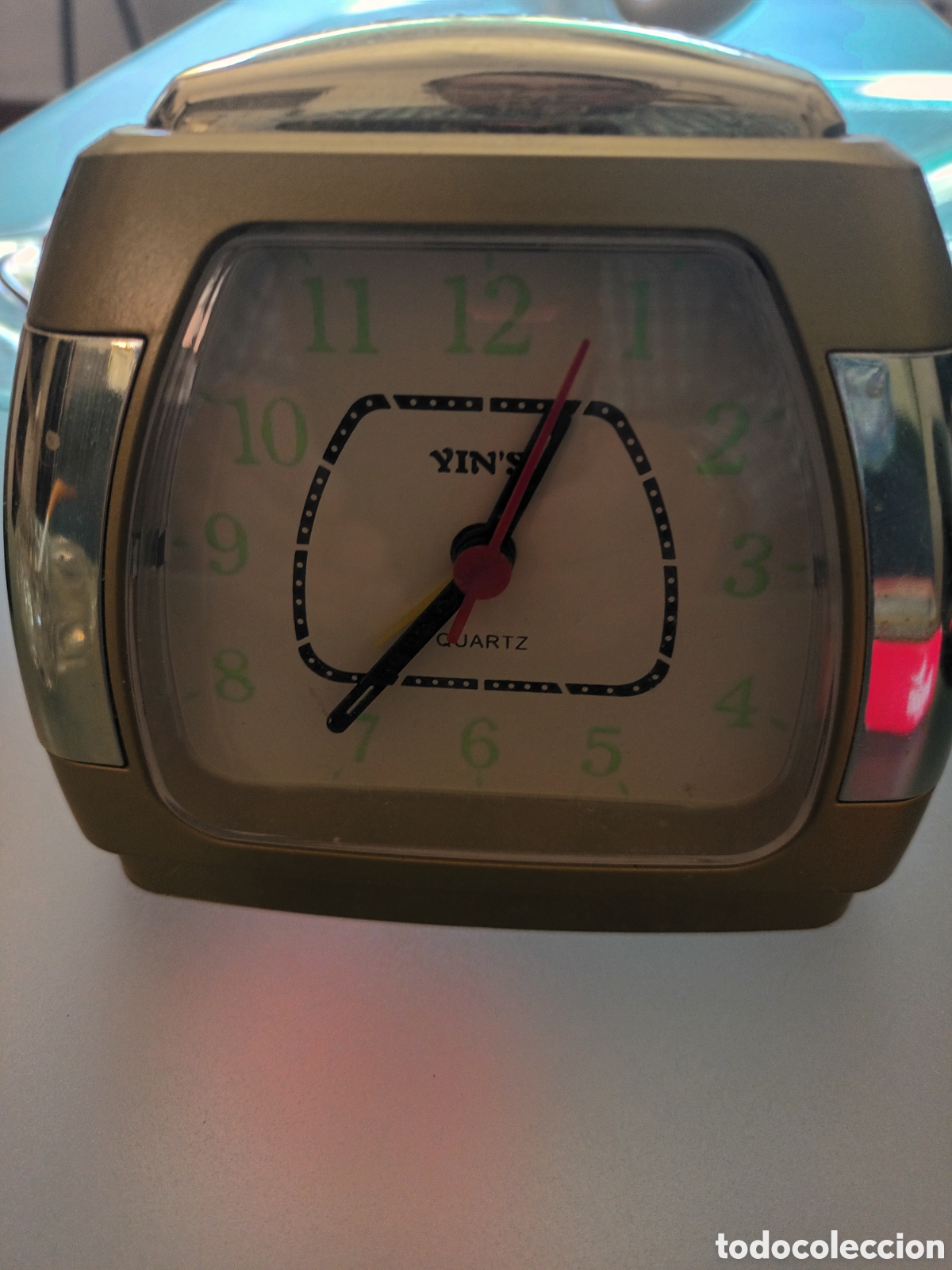 Despertadores antiguos: Antiguo reloj despertador marca YIN'S