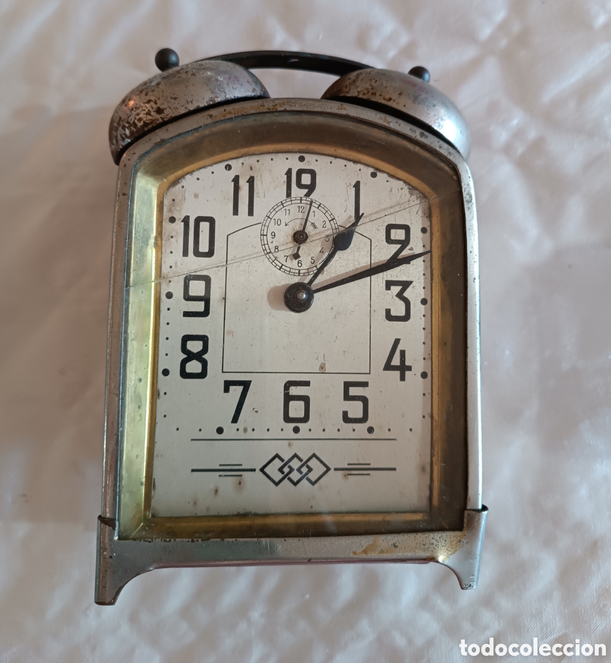 Despertadores antiguos: Muy ANTIGUO RELOJ Despertador Sin Marca, a cuerda, con Campanas.