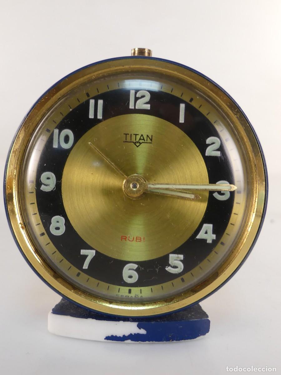 Alte Wecker: RELOJ DESPERTADOR SOBREMESA MARCA TITAN RUBI
