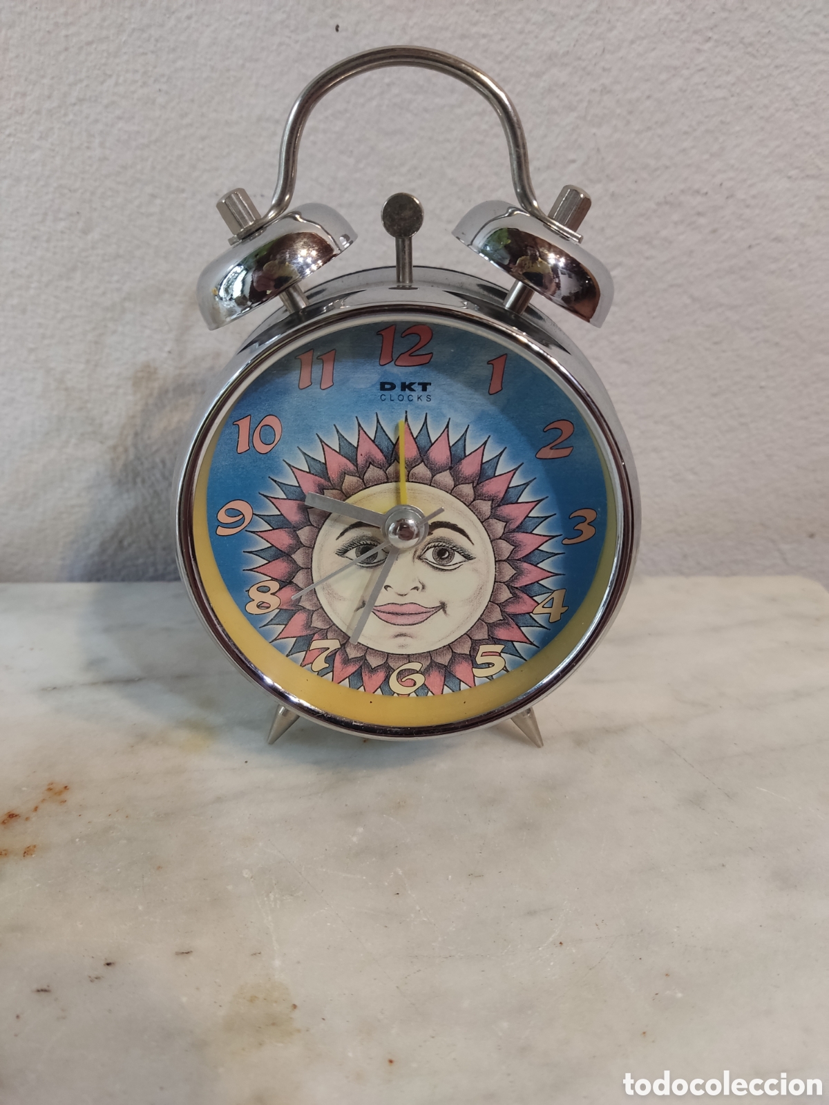 Despertadores antiguos: Reloj despertador sol