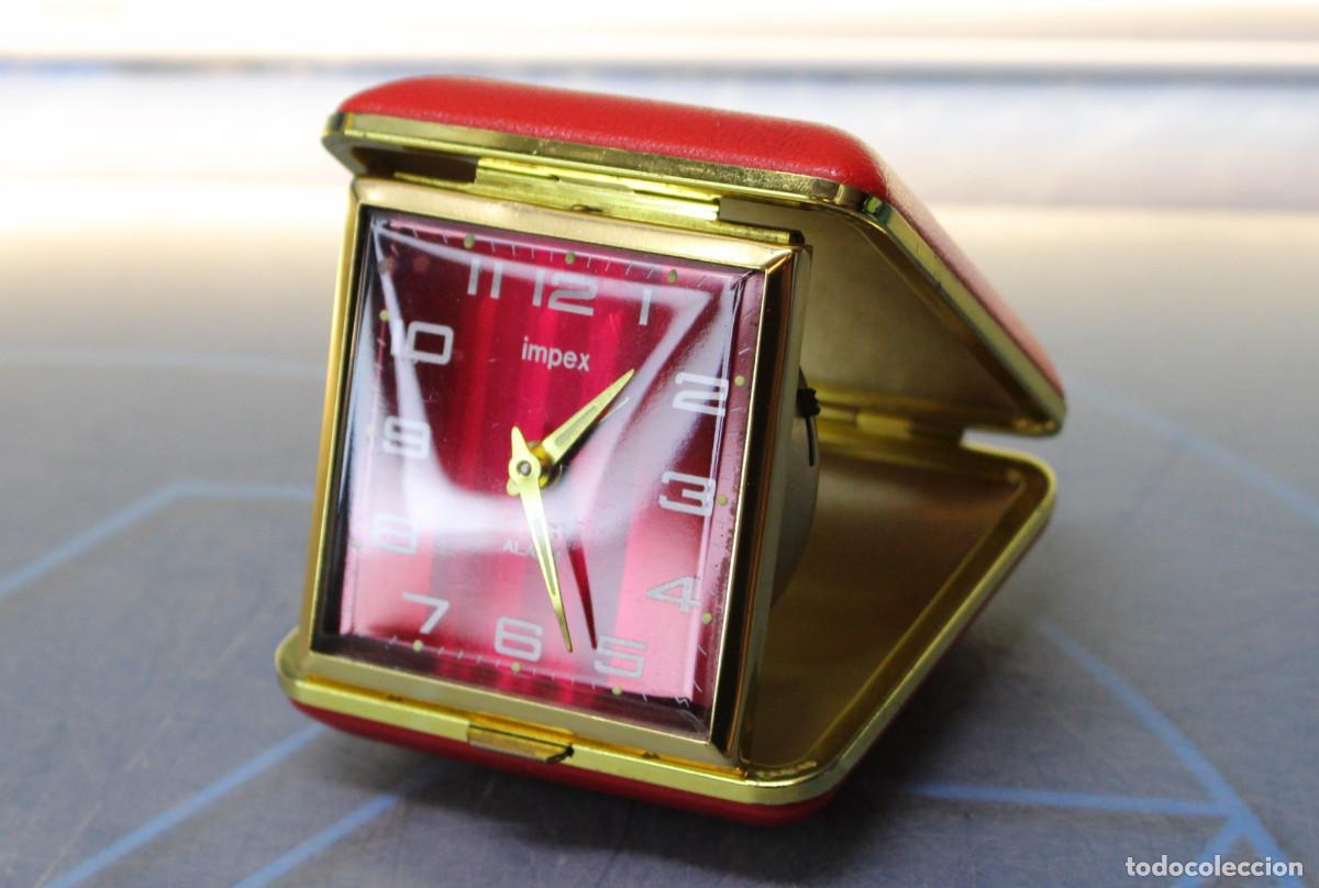 Despertadores antiguos: Reloj despertador de viaje Impex, Jap&oacute;n. A&ntilde;os 70.