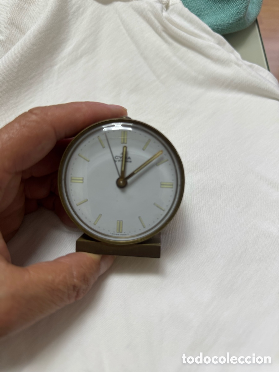 Old Alarm Clocks: Reloj antiguo CYMA by SYNCHRON Swiss Made &ndash; mec&aacute;nico