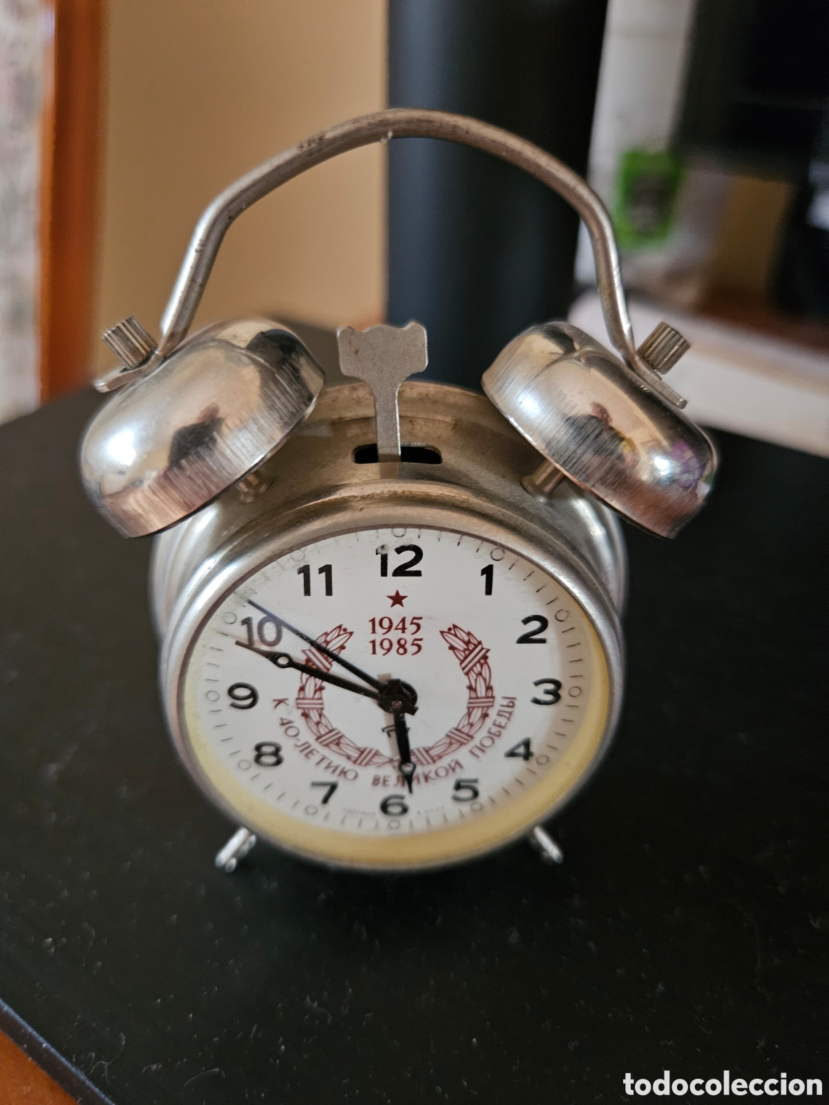 Despertadores antiguos: Reloj despertador sovi&eacute;tico a&ntilde;os 80 funcionando