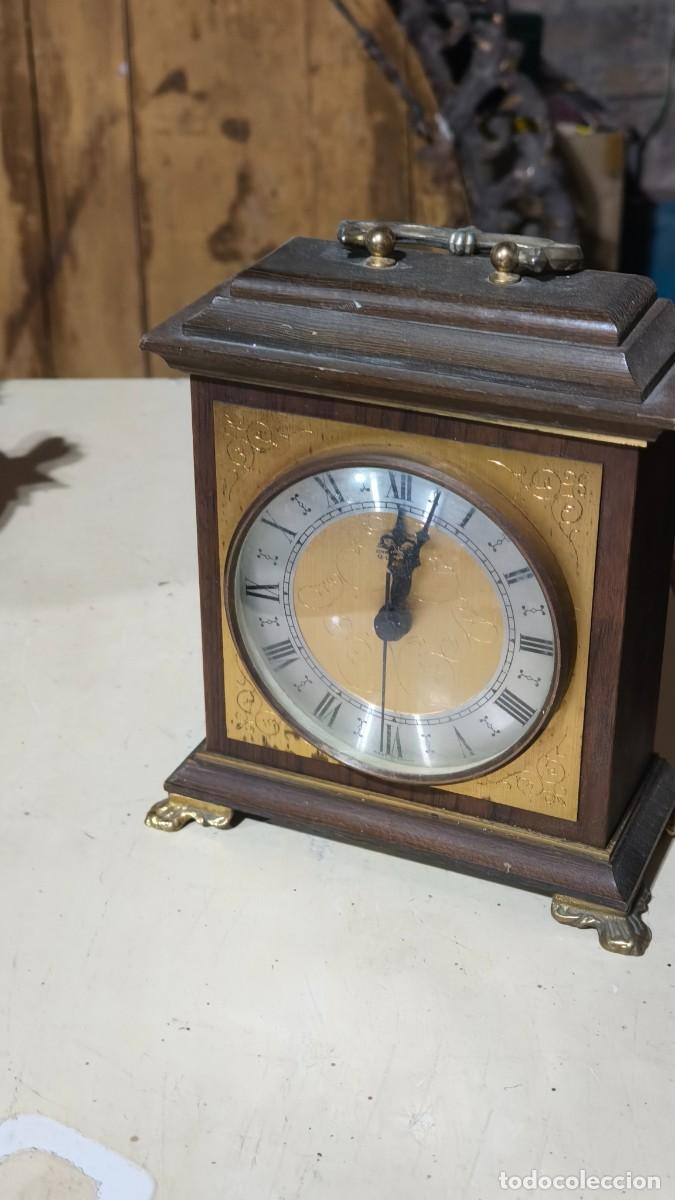 Despertadores antiguos: Horloge quart haute qualit&eacute; de pr&eacute;cision 1960