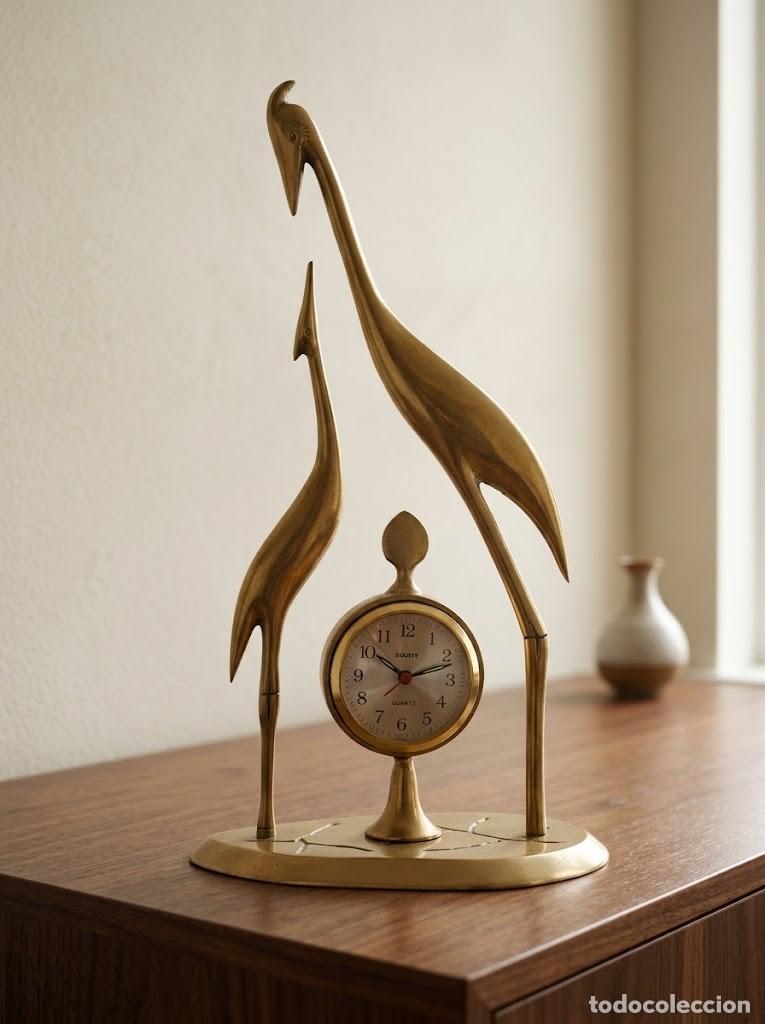 Despertadores antiguos: Reloj despertador EQUITY &bull; bronce &bull; garzas &bull; a&ntilde;os 60