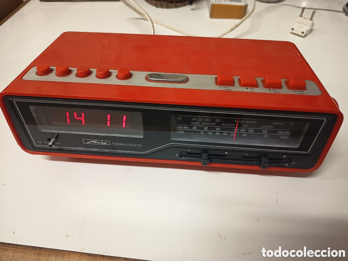 Despertadores antiguos: Reloj despertador antiguo metz teleclock led
