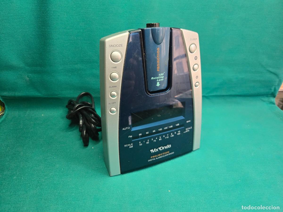 Despertadores antiguos: RADIO RELOJ DESPERTADOR CON PROYECTOR MX ONDA