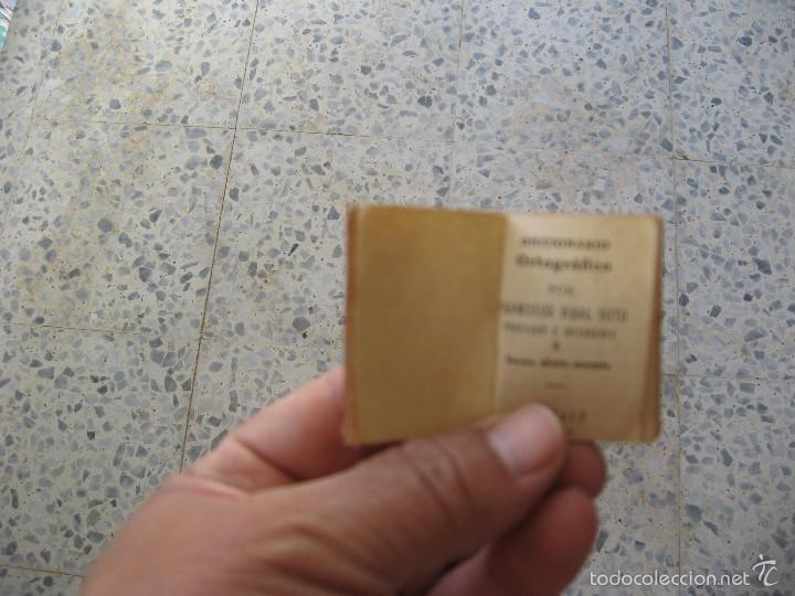 Diccionarios antiguos: Libros miniatura. - Foto 6