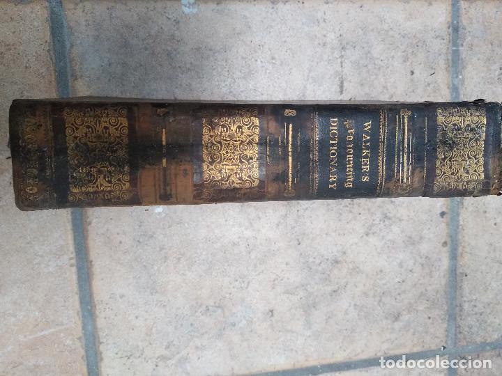 Diccionarios antiguos: Walker&acute;s pronouncing dictionary 1823 - Foto 3