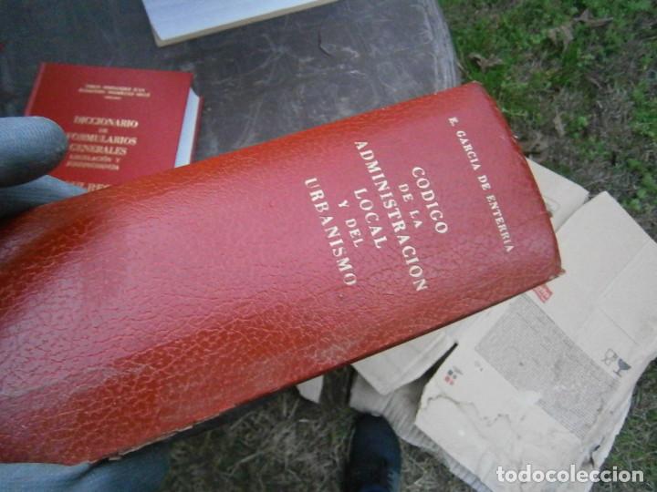 Diccionarios antiguos: CODIGO DE LA ADMINISTRACION LOCAL Y  DEL URBANISMO - Foto 2