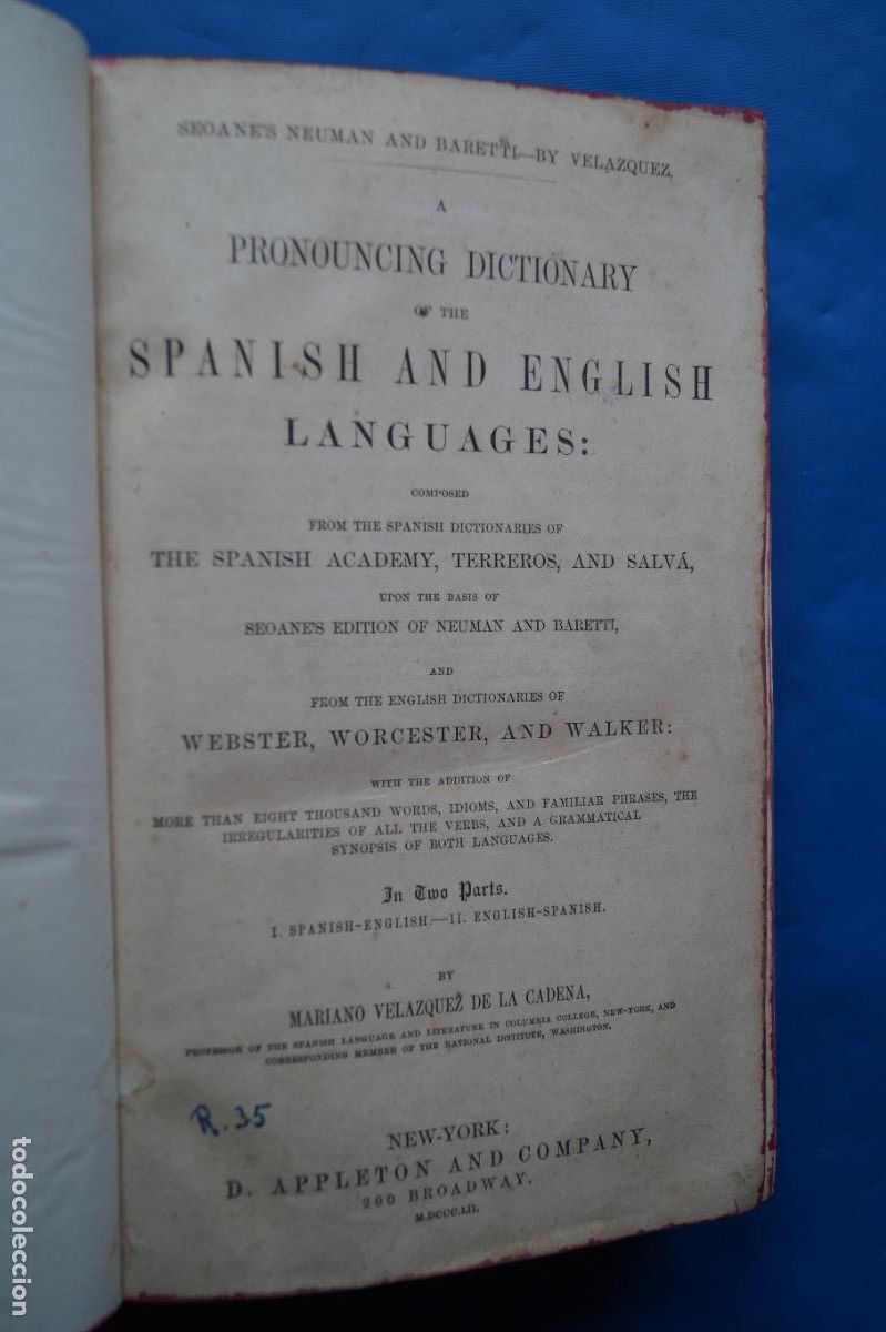 Diccionarios antiguos: SPANISH AND ENGLISH LENGUAGES. 1852