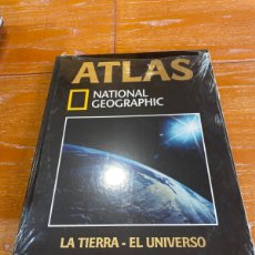 Diccionarios: ATLAS NATIONAL GEOGRAPHIC LA TIERRA-EL UNIVERSO 12. Lote 365954211