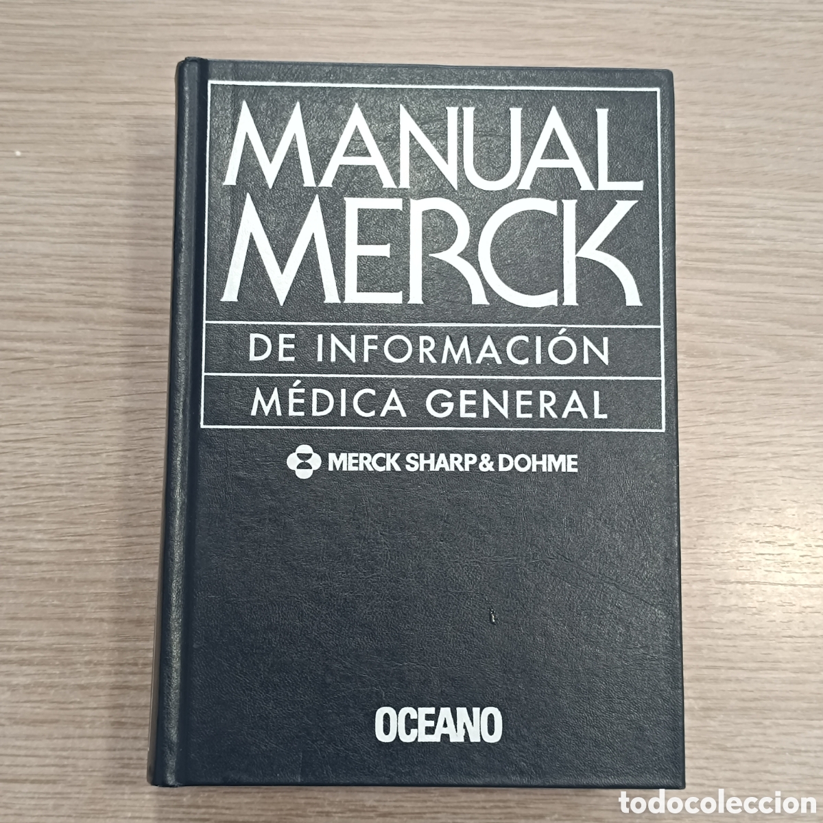 Diccionarios: Manual Merk de informaci&oacute;n m&eacute;dica general.