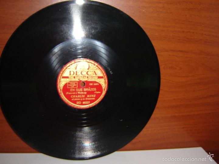 Discos de pizarra: CHARLIE KUNZ: EN SUS BRAZOS - Foto 1