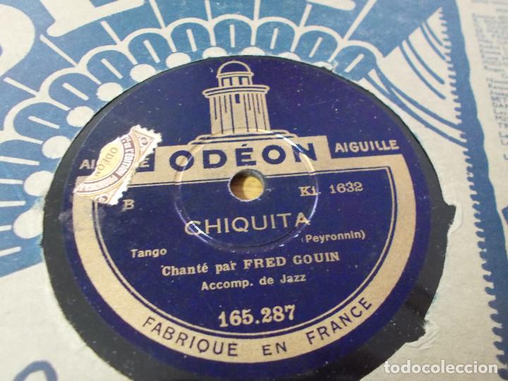 Discos de pizarra: FRED GOUIN. ECOUTE LA CHANSON DU SOIR. CHIQUITA. - Foto 2