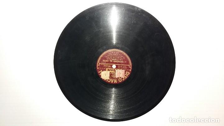 Discos de pizarra: La muchacha del centro - Foto 2