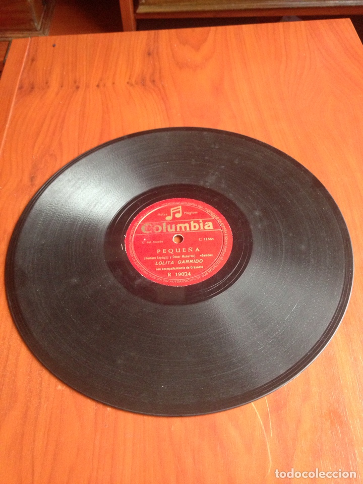 Discos de pizarra: Peque&ntilde;a lolita garrido - Foto 2