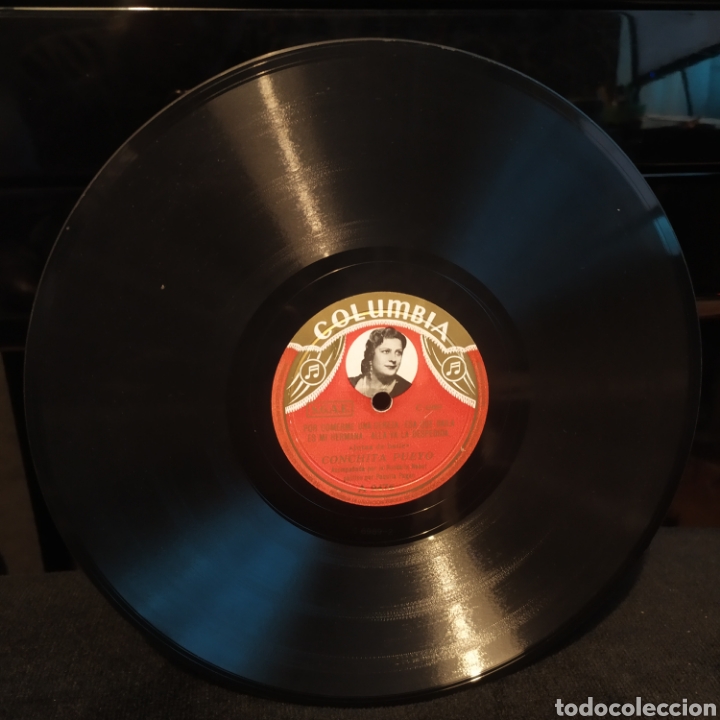 Discos de pizarra: Conchita Pueyo - Y Las Cuatro Son De Acero - Foto 2