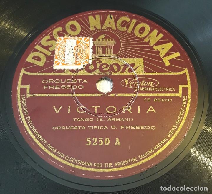 Discos de pizarra: Pizarra 78 rpm. Disco Nacional 5250 A/B. ORQUESTA TIPICA O.FRESEDO. Victoria / Simpática muchachita - Foto 1 - 277540208