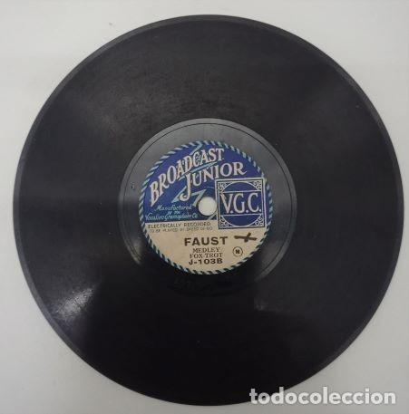 Discos de pizarra: FAUST - SURRENDER. MEDLEY FOX TROT - WALTZ. (VOCAL REFRAIN). D-PIZARRA-395 - Foto 1
