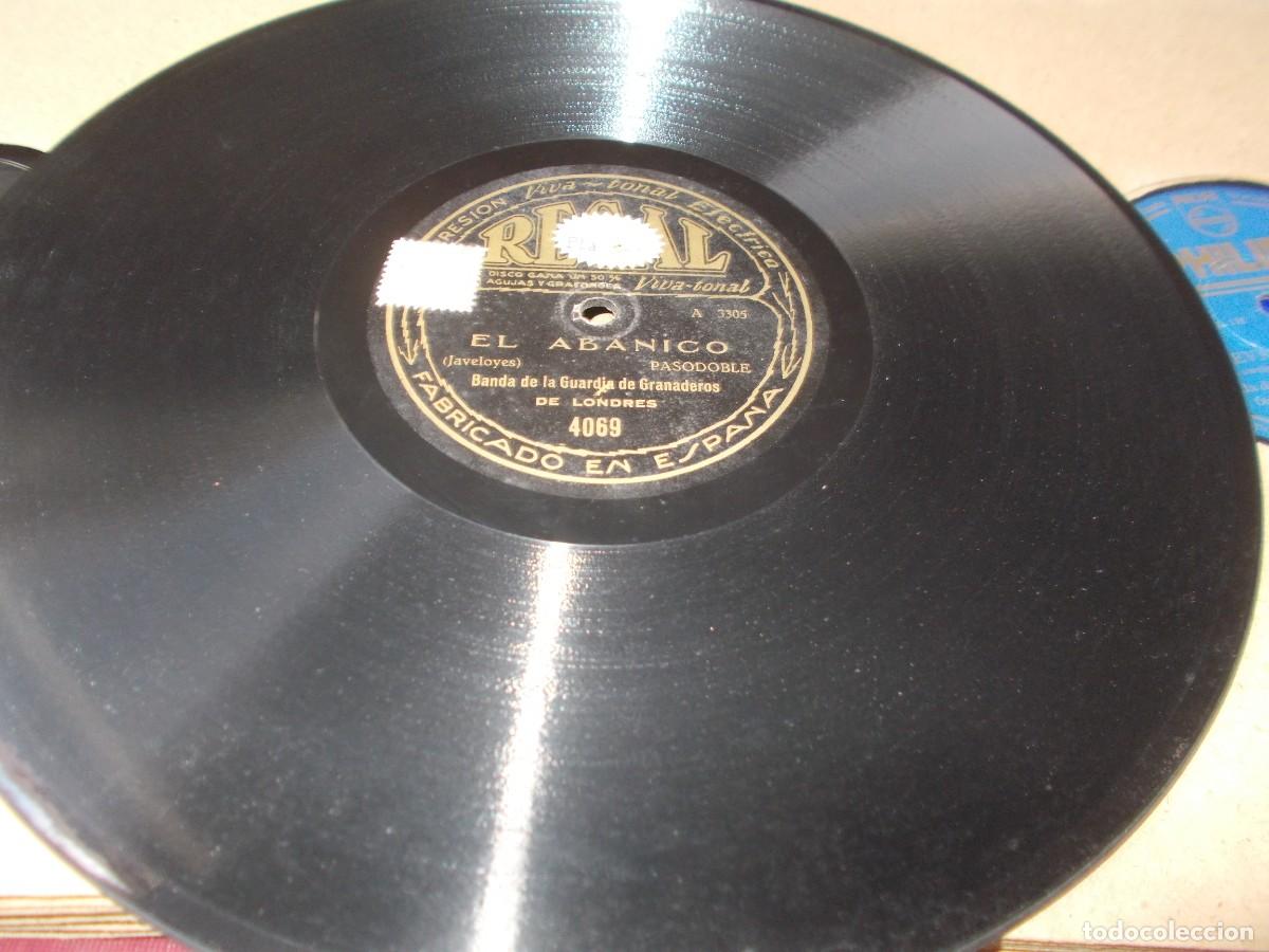 Discos de pizarra: BANDA DE LA GUARDIA DE GRANADEROS DE LONDRES Dos a uno / El Abanico - Foto 3