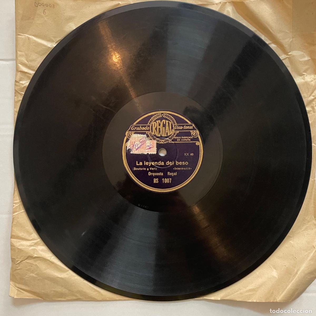 Discos de pizarra: Regal - A Las Tres de la ma&ntilde;ana / La Leyenda del Beso - Foto 1