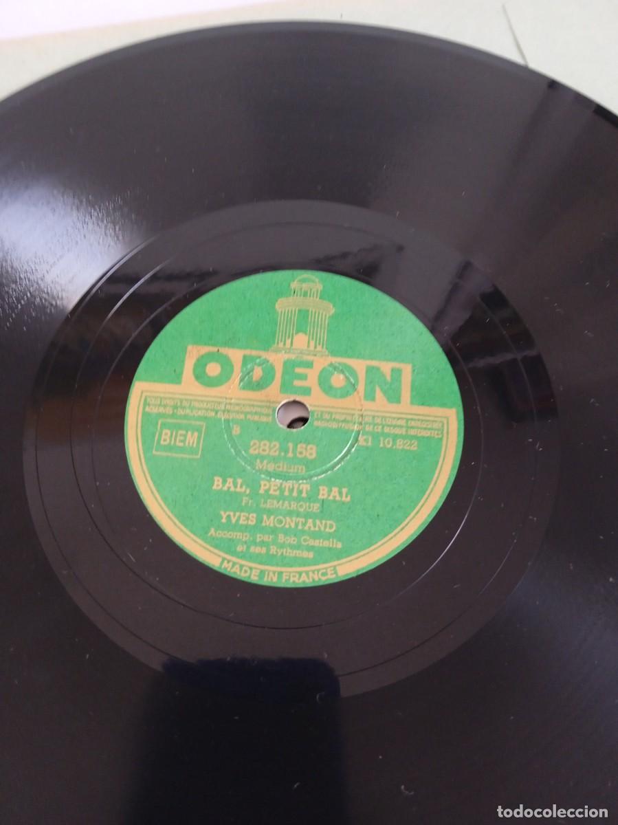 Discos de pizarra: YVES MONTAD Bal petit Bal / Cornet de frites - Foto 2