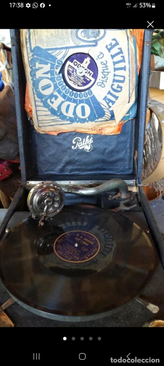 Discos de pizarra: Gramofono Pathe a&ntilde;os 30 - Foto 1