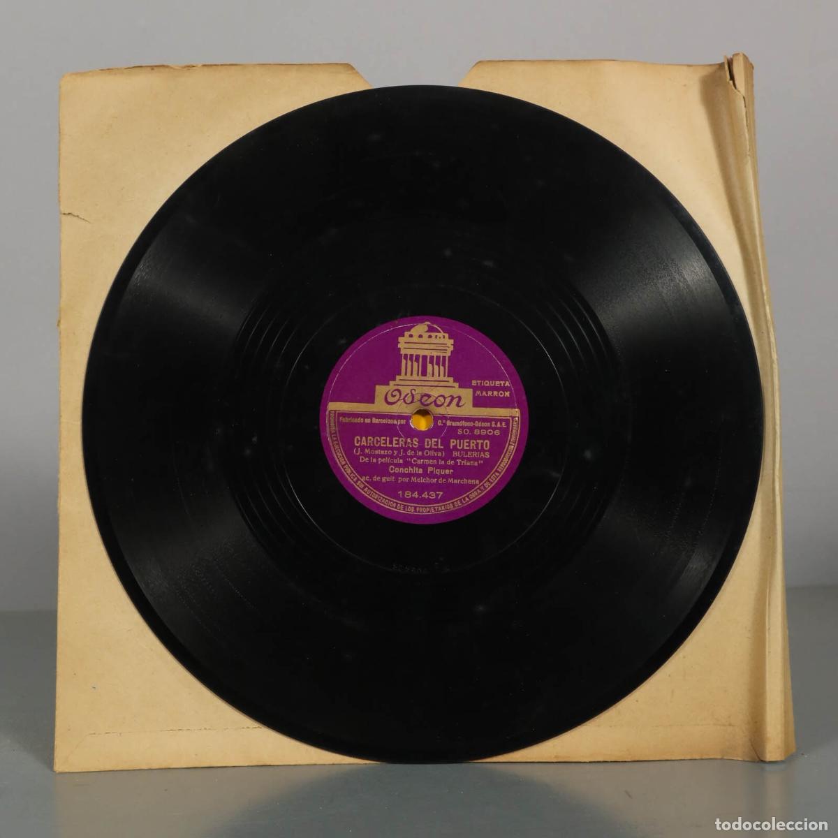 Discos de pizarra: DISCO DE PIZARRA. UN HOMBRE CANTA Y UNA MUJER LLORA. CARCELERAS DEL PUERTO. CONCHITA PIQUER