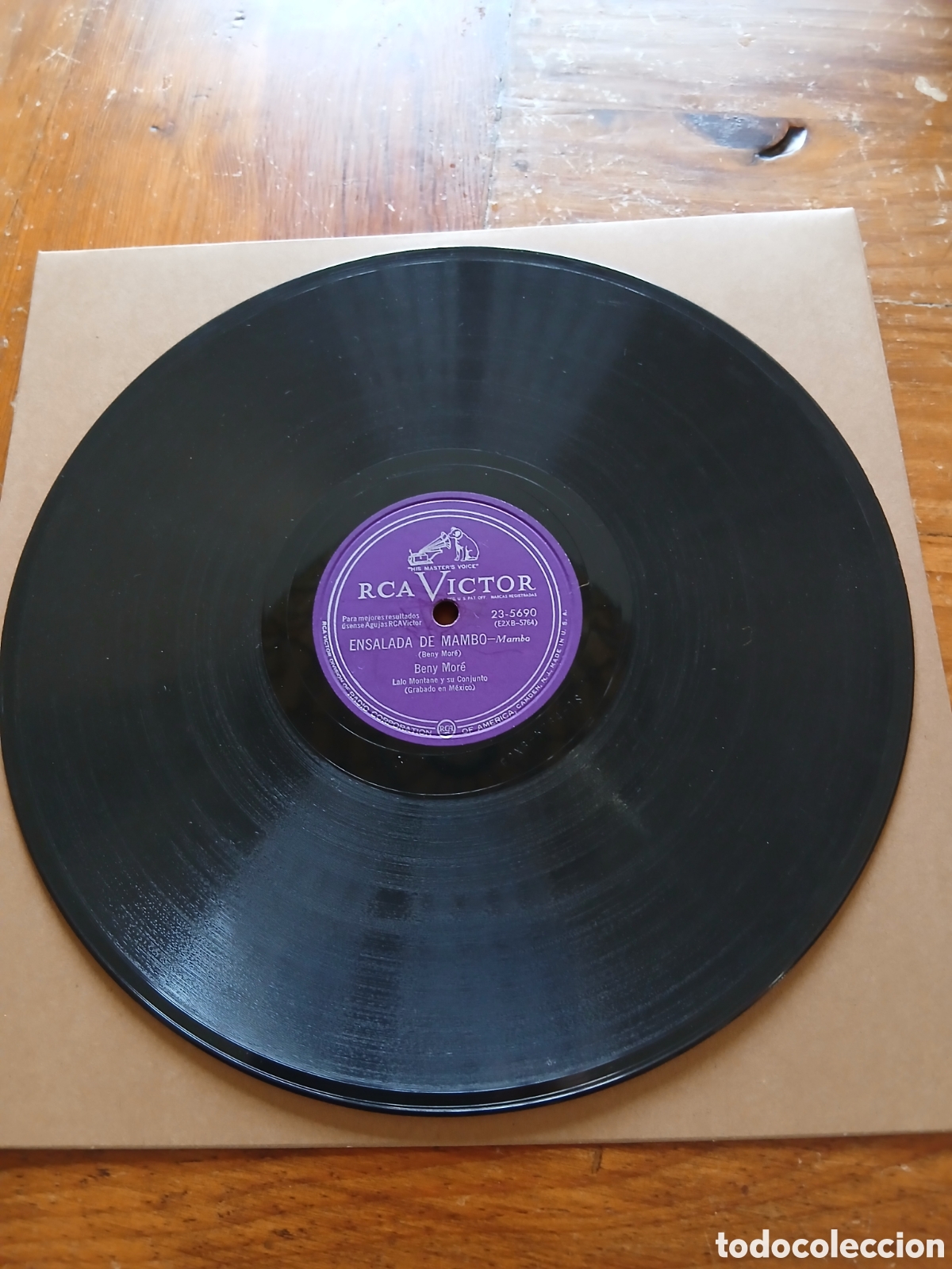 Discos de pizarra: Beny Mor&eacute; - ensalada de mambo / mucho coraz&oacute;n - Foto 4