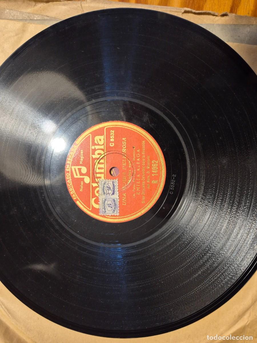 Discos de pizarra: Discos de pizarra &rdquo;Una rubia peligrosa&rdquo;
