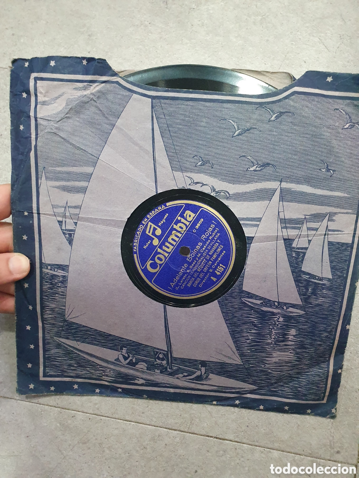 Schellackplatten: Disco de pizarra. Adelante boinas rojas / Himno de las margaritas. Requetes