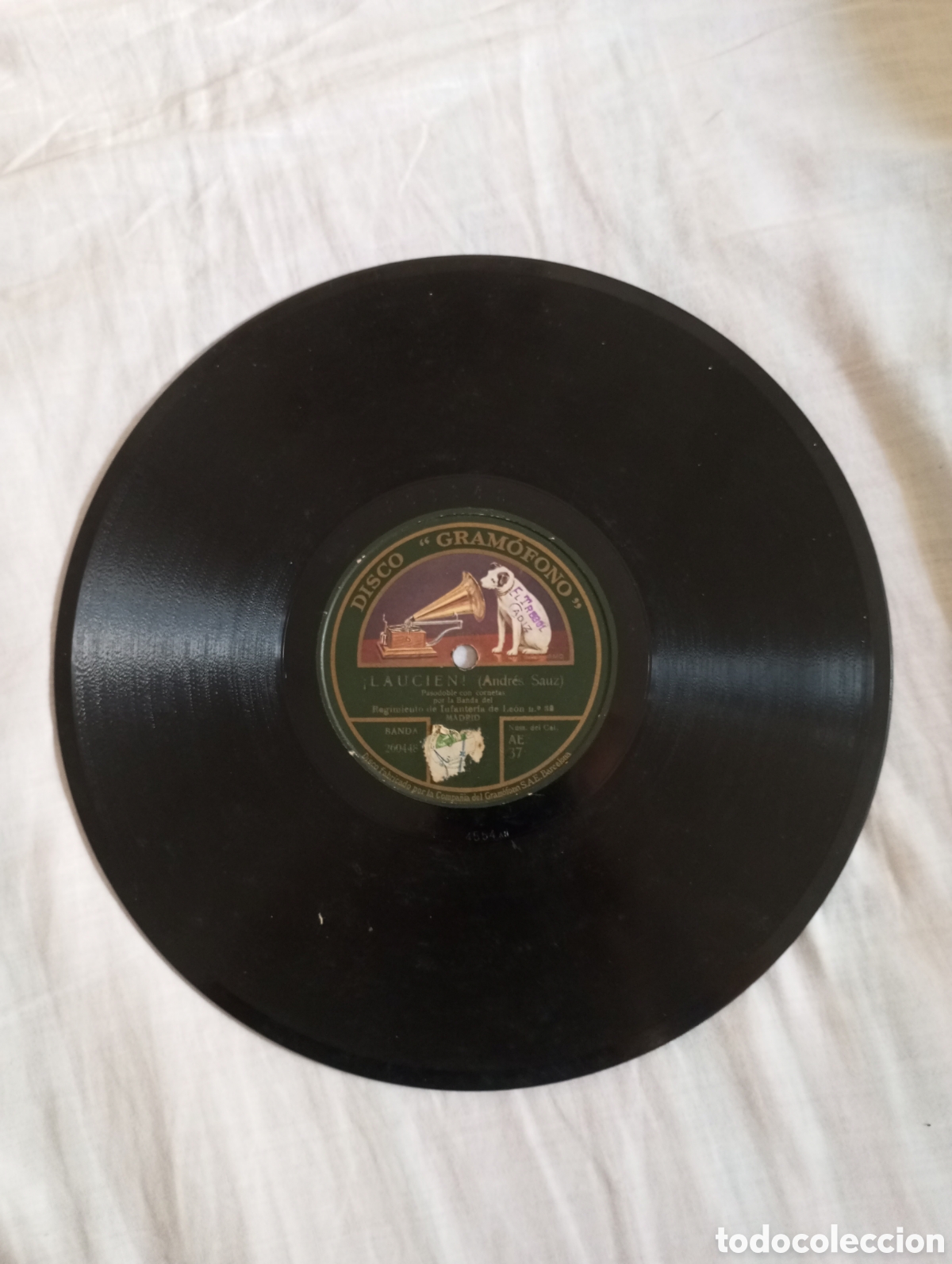 Discos de pizarra: Disco gram&oacute;fono Banda regimiento de infanter&iacute;a de le&oacute;n Laucien( Andr&eacute;s Sanz) La perfecta casada