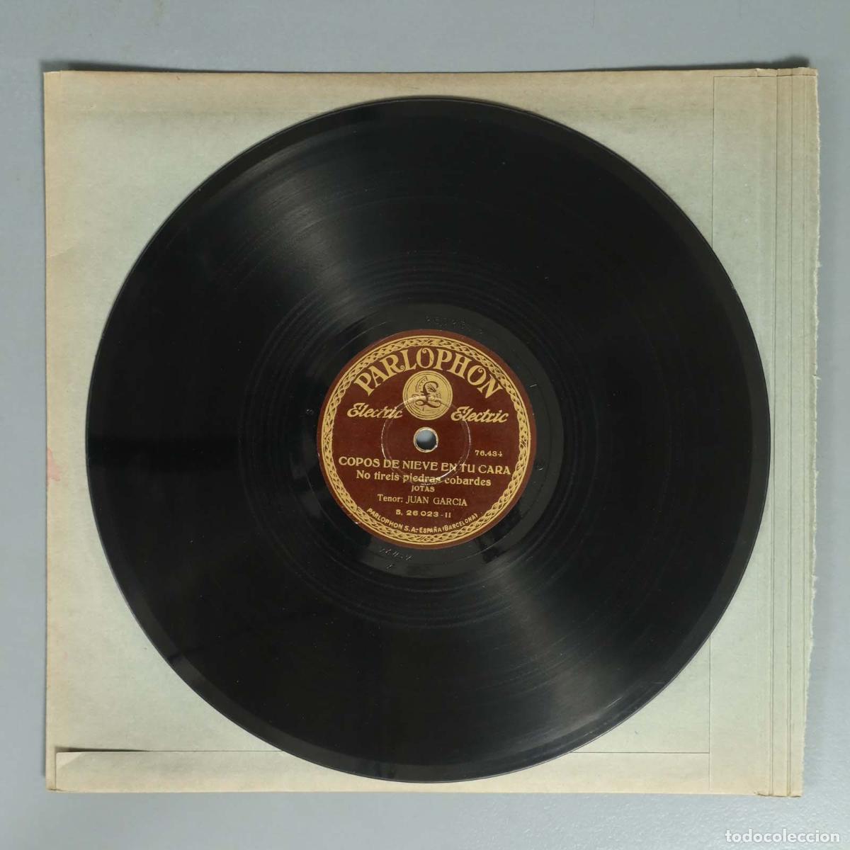 Shellac Records: DISCO DE PIZARRA. COPOS DE NIEVE EN TU CARA NO TIREIS PIEDRAS COBARDES. UN BATURRO. JOTAS. JUAN