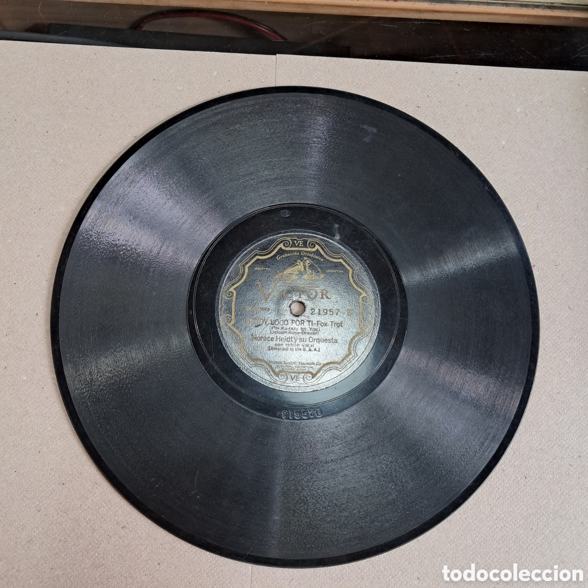 Discos de pizarra: Disco Pizarra V&iacute;ctor, Estoy loco por ti, Las bodas de la mu&ntilde;eca