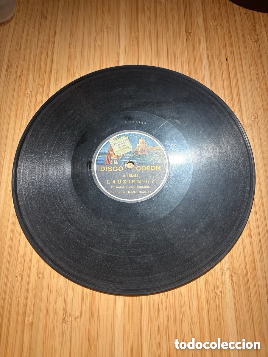 Discos de pizarra: SALIDA 1&euro;, Disco de pizarra, El d&iacute;a de la Victoria, Lauzien (A17)