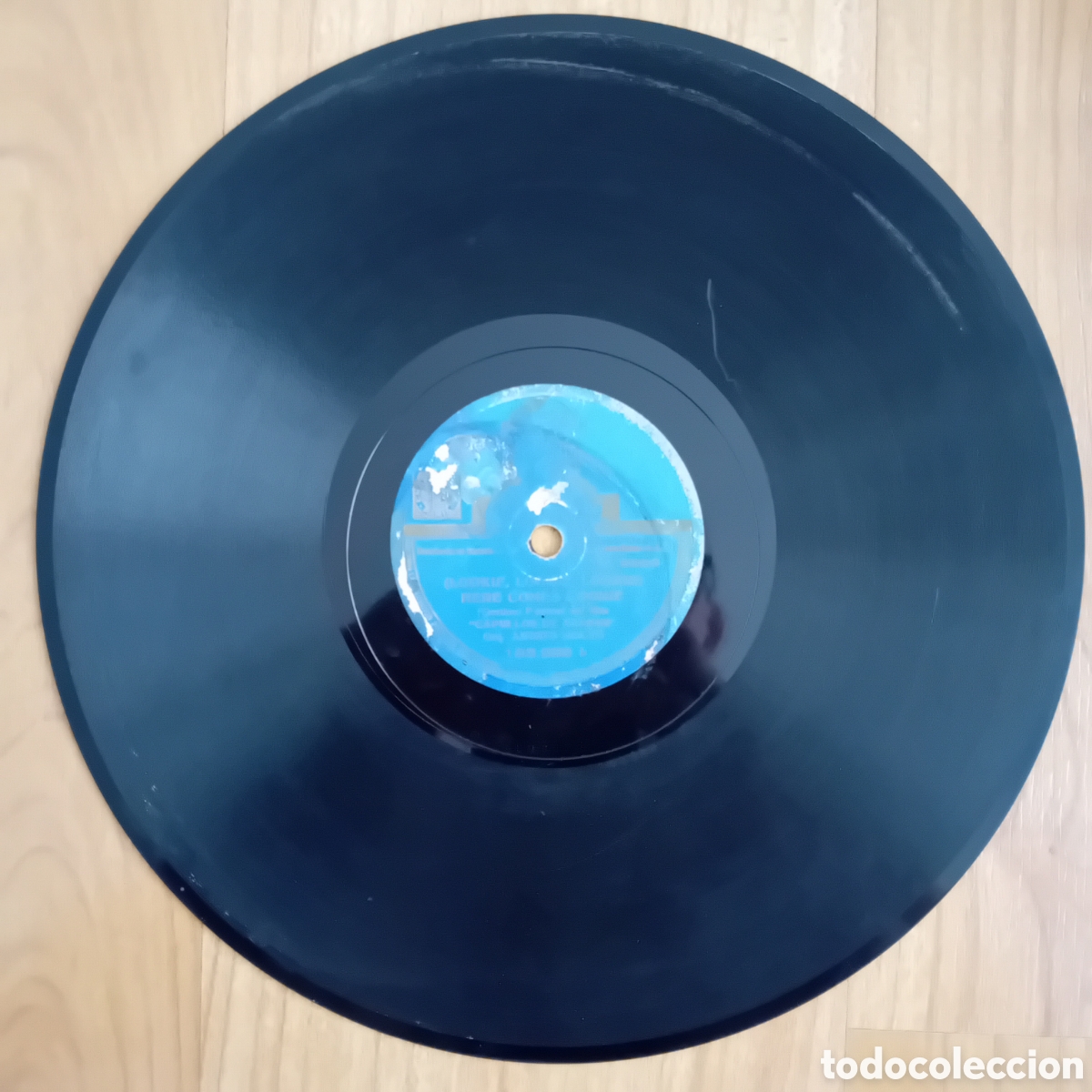 Discos de pizarra: EL RITMO DE LA RUMBA. ORQUESTA CRAZY BOYS. LOOKIE LOOKIE LOOKIE. ORQUESTA ANDRES MOLTO.