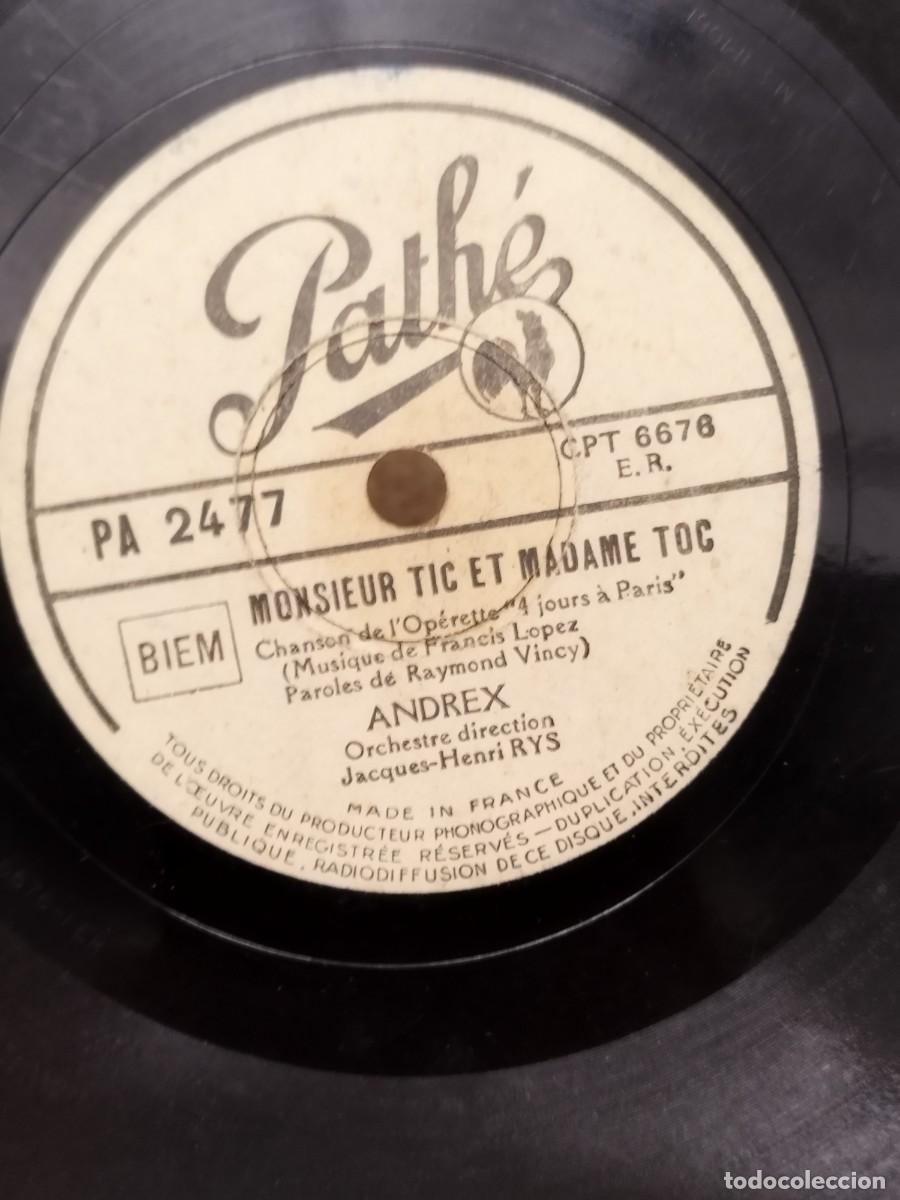 Discos de pizarra: Disco Monsieur Tic et Madame Toc&rdquo; de la opereta 4 Jours &agrave; Paris, interpretada por el artista Andrex.