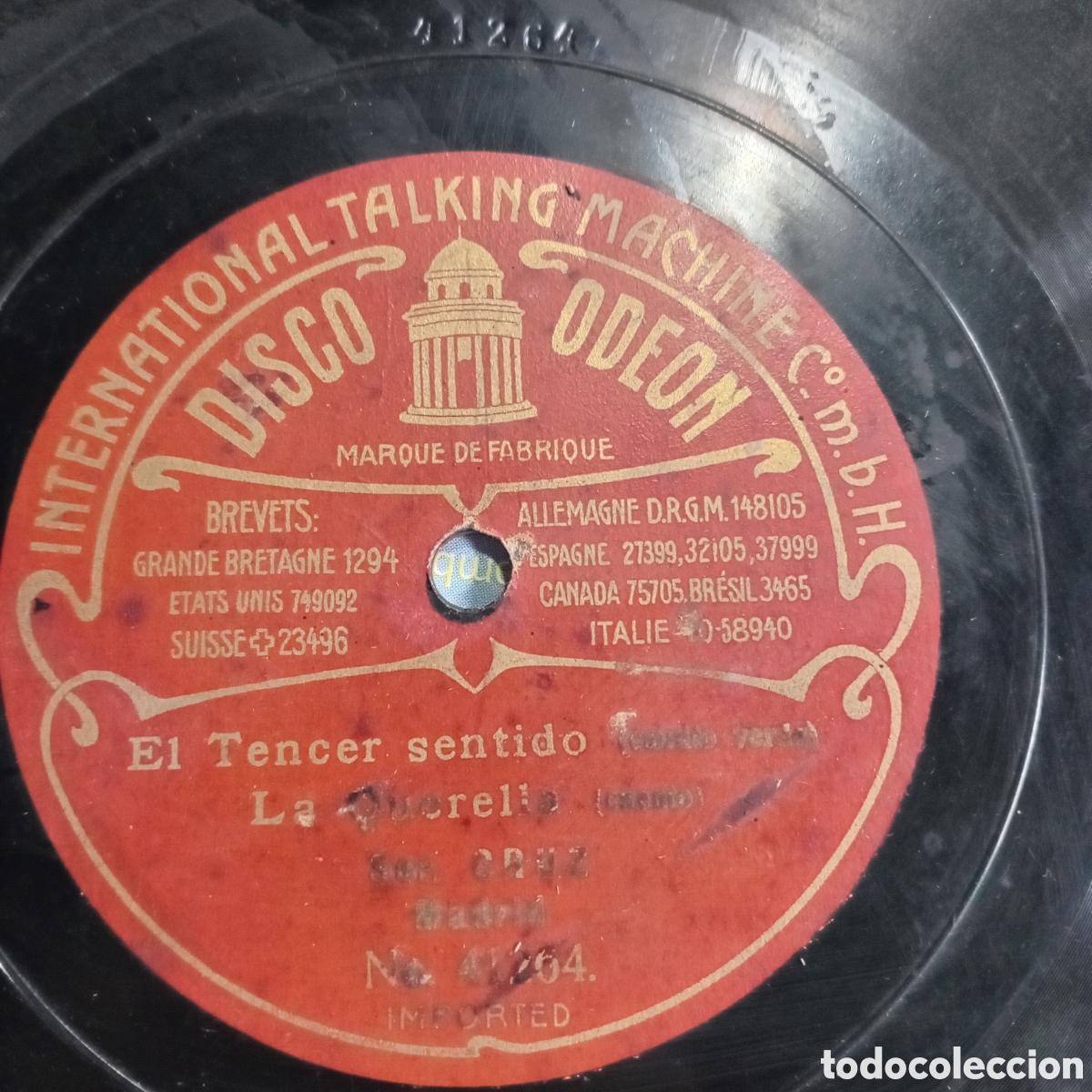 Discos de pizarra: T&iacute;tulo principal: El Tercer Sentido (escrito en la etiqueta como El Tencer sentido) ​Segundo t&iacute;tulo