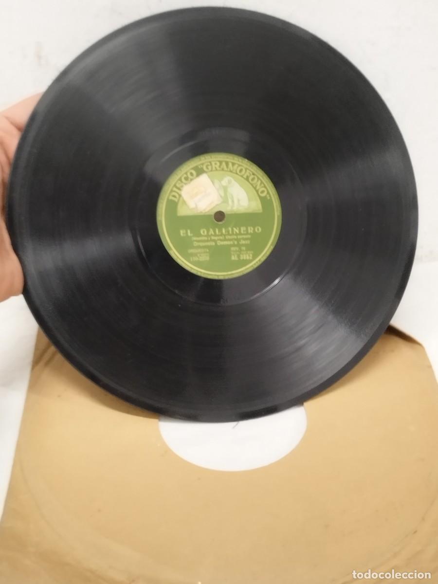 Discos de pizarra: Antiguo Disco de pizarra 78 RPM - Orquesta Demon's Jazz El Gallinero, Dale de bet&uacute;n. Sello Gram&oacute;fono
