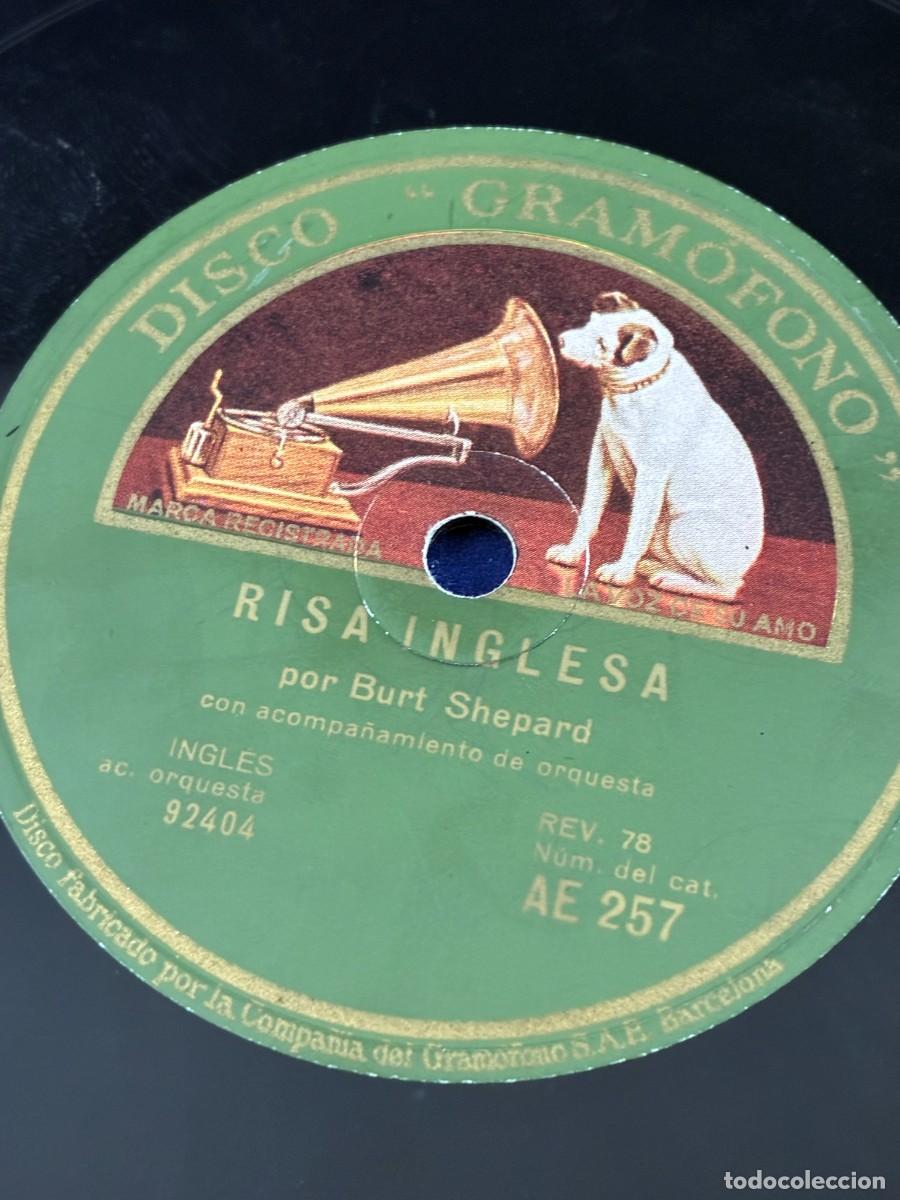 Discos de pizarra: Disco de pizarra Risa Inglesa / La Gran Risa. Burt Shepard y Henrik Klausen. Gram&oacute;fono AE 257