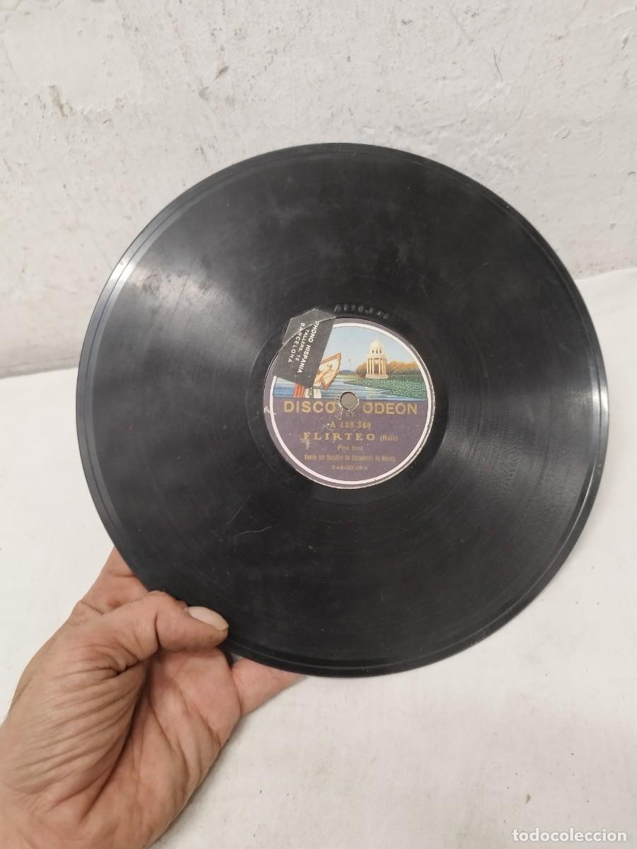 Discos de pizarra: Antiguo Disco Pizarra 78 RPM Odeon - Flirteo Fox-trot. Banda Batall&oacute;n Cazadores de M&eacute;rida Barcelona.