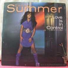 Discos de vinilo: DONNA SUMMER ( LOVE IS IN CONTROL - SOMETIME LIKE BUTTERFLIES). Lote 6762404