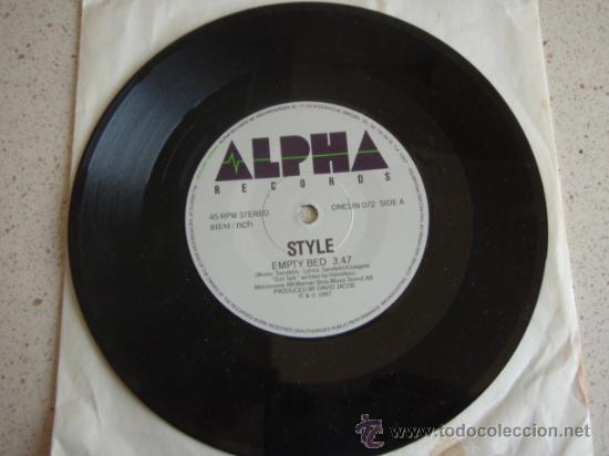Discos de vinilo: STYLE  ( EMPTY BED - EMPTY VERSZON )   1987   SINGLE45  ALPHA RECORDS - Foto 1