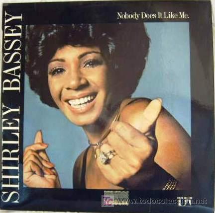 Discos de vinilo: SHIRLEY BASSEY - NOBODY DOES IT LIKE ME - Foto 1