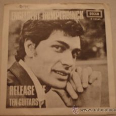 Discos de vinilo: ENGELBERT HUMPERDINCK ( RELEASE ME - TEN GUITARS ) SWEDEN-1967 SINGLE45 DECCA. Lote 10603040
