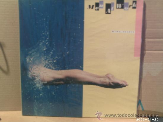 Discos de vinilo: MEN AT WORK ---- TWO HEARTS - Foto 1
