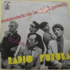 Discos de vinilo: RADIO FUTURA -ORIGINAL 7” HISPAVOX 1980 PRE- MOVIDA MADRILEÑA - ENAMORADO DE LA MODA JUVENIL. Lote 26860947