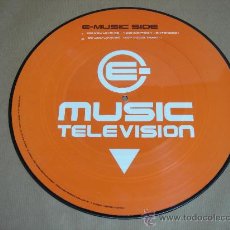 Discos de vinilo: DISCO LP PICTURE MUSIC TELEVISION REMIX QUIERO VINILO. Lote 22317790